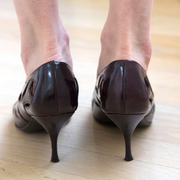 Prada Dark Brown Shiny Patent Leather Cutout Heels sz 36-1/2 - Picture 8 of 12